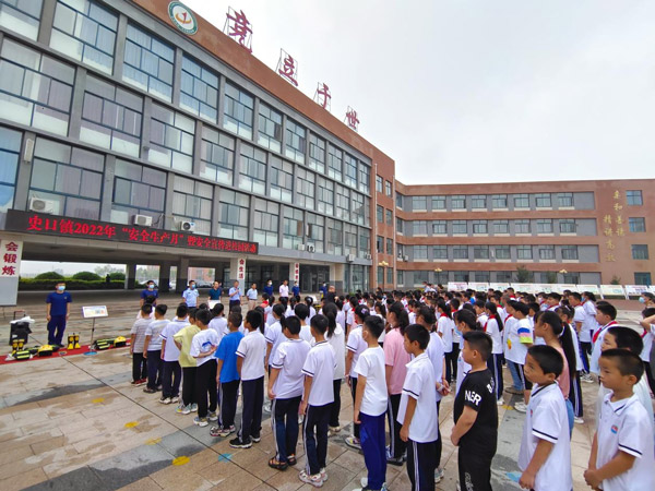 云顶国际安全进校园应急知识入心入脑