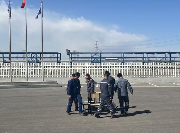 “凝聚提升 团结奋进”云顶国际仓储五一趣味运动会圆满完成
